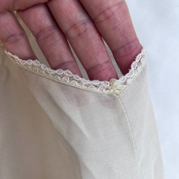 Barbizon VTG Nightgown Nightie Sleeveless Embroidered Lace Trim Size Large Boho - Picture 9 of 9